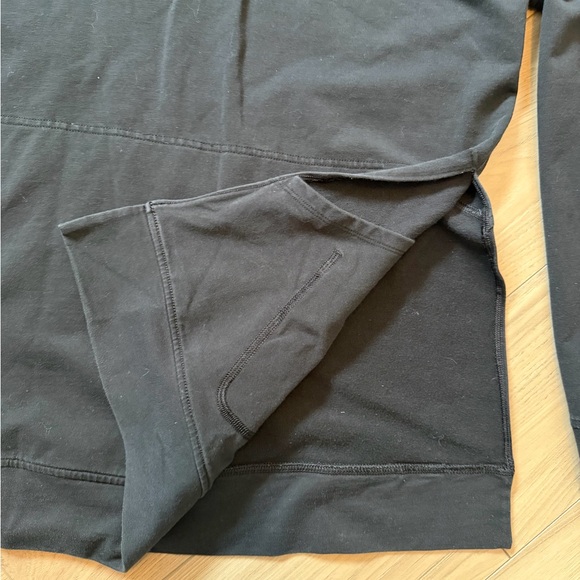 Lululemon A Cut Above Black Hoodie Expression Logo Side slot inside pocket Sz 10 - Picture 6 of 8